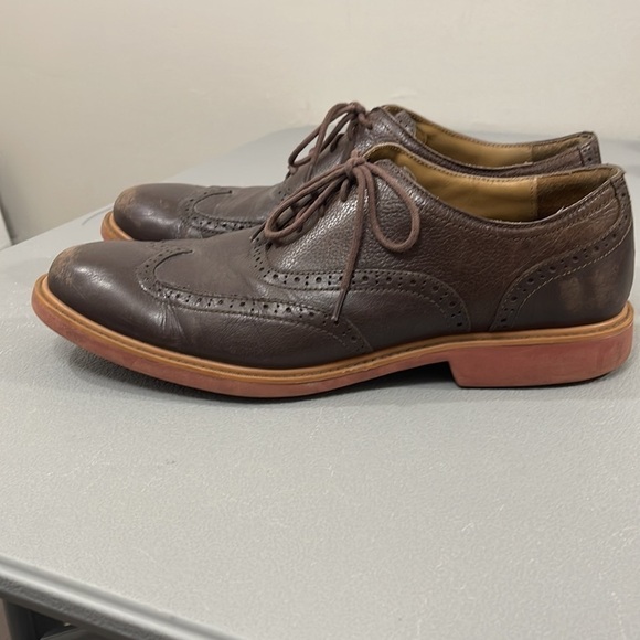 Cole Haan Oxford. Brown. Size 10.5. - Picture 2 of 16
